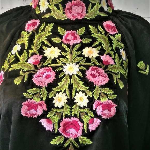 NWT Free People HIgh Neck Embroidered Blouse - Picture 3 of 6